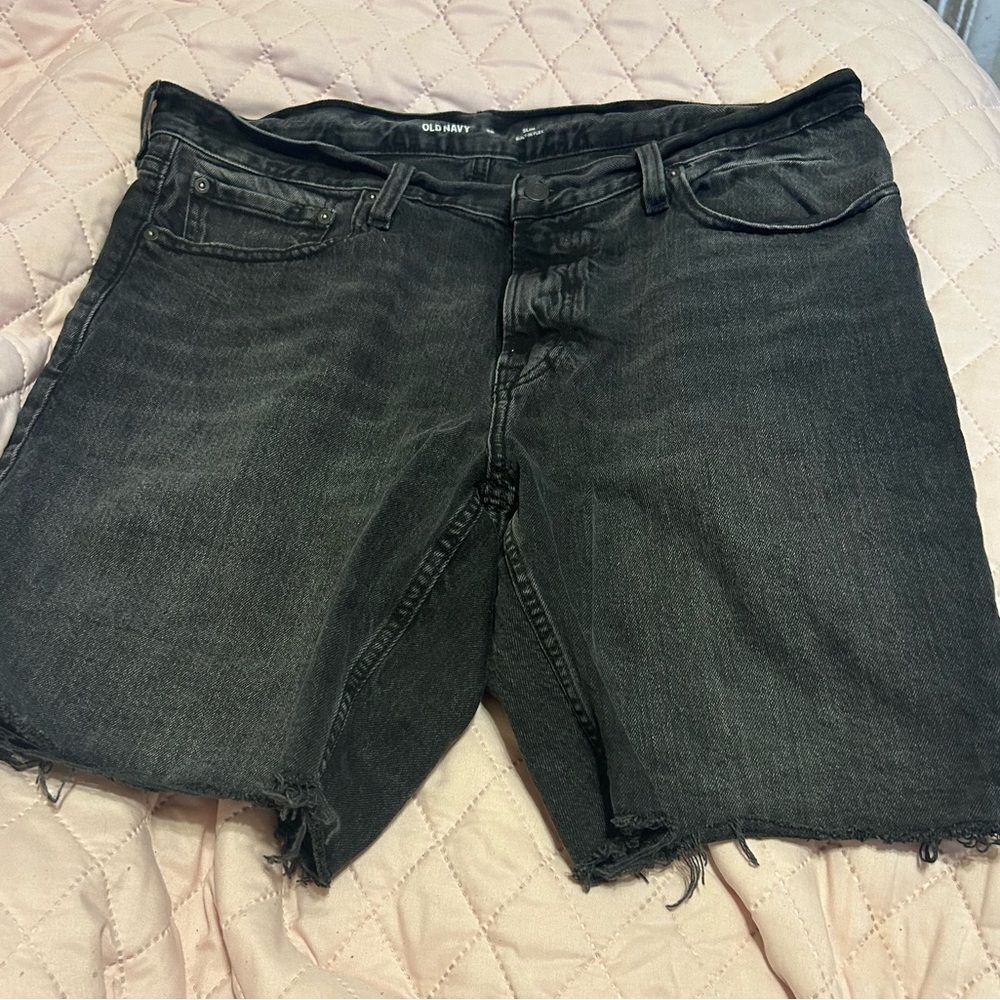 Old Navy Faded Black Jean Shorts Distressed Style - Picture 2 of 11